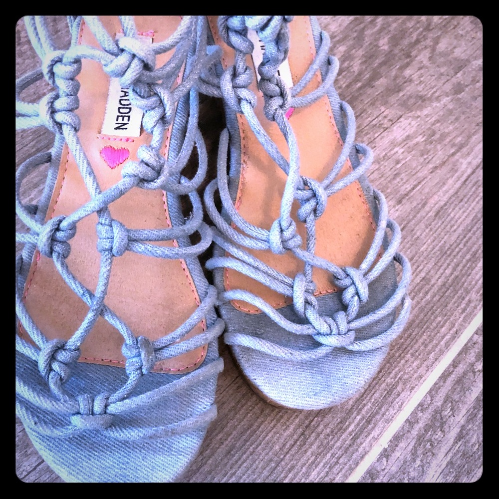 Steve Madden summer wedge